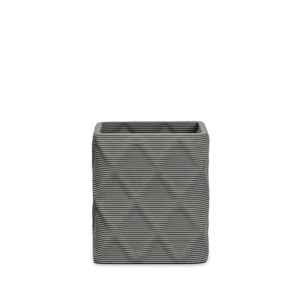 shopify_48296501510403