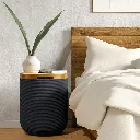 mobius_Zuma_Sidetable_bed_OBNG_Lifestylecopy2.webp