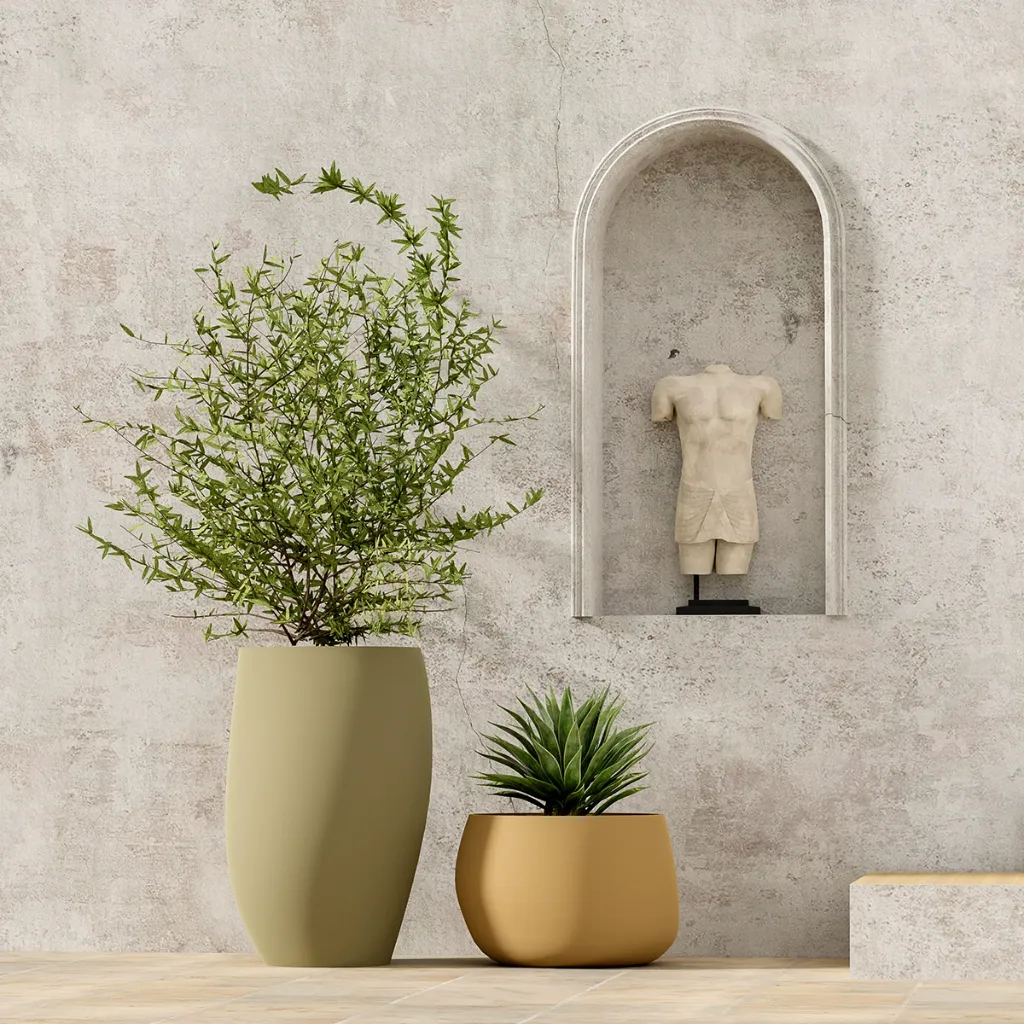 Mobius_Concrete-VenturasStatue_WEB_085c57a8-c10a-4e23-8ead-1a20c88096bd.webp